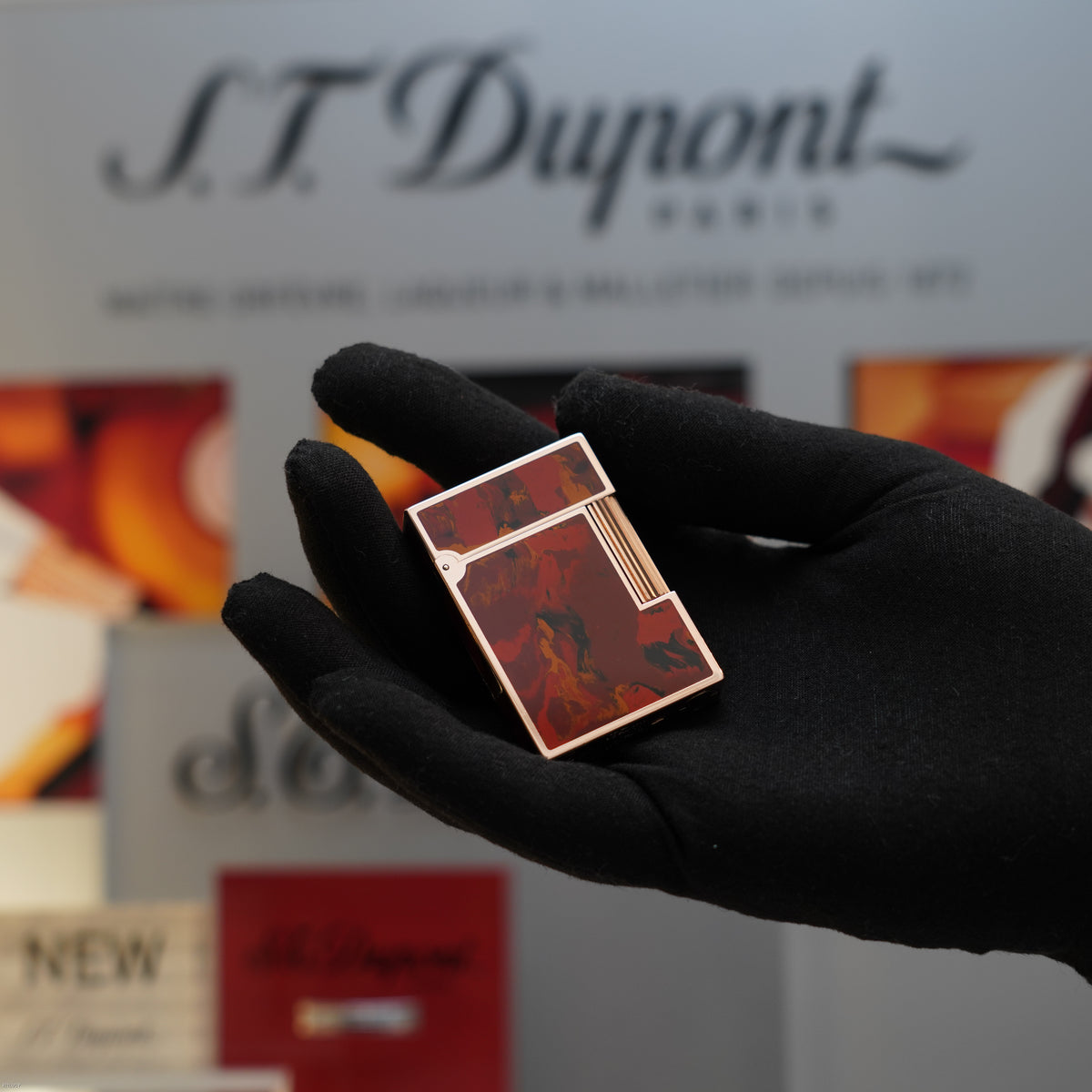 Vintage Early 1990s S.T. Dupont Ligne 2 Medium Rose Gold Finish Picasso Chinese Lacquer Lighter – Good Full Set