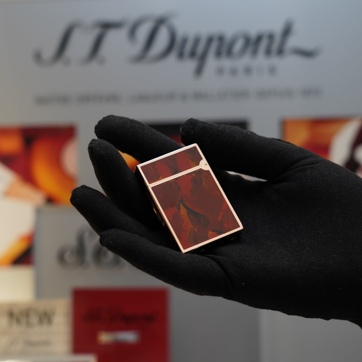 Vintage Early 1990s S.T. Dupont Ligne 2 Medium Rose Gold Finish Picasso Chinese Lacquer Lighter – Good Full Set