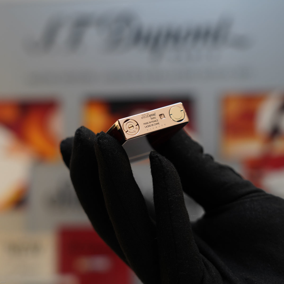 Vintage Early 1990s S.T. Dupont Ligne 2 Medium Rose Gold Finish Picasso Chinese Lacquer Lighter – Good Full Set