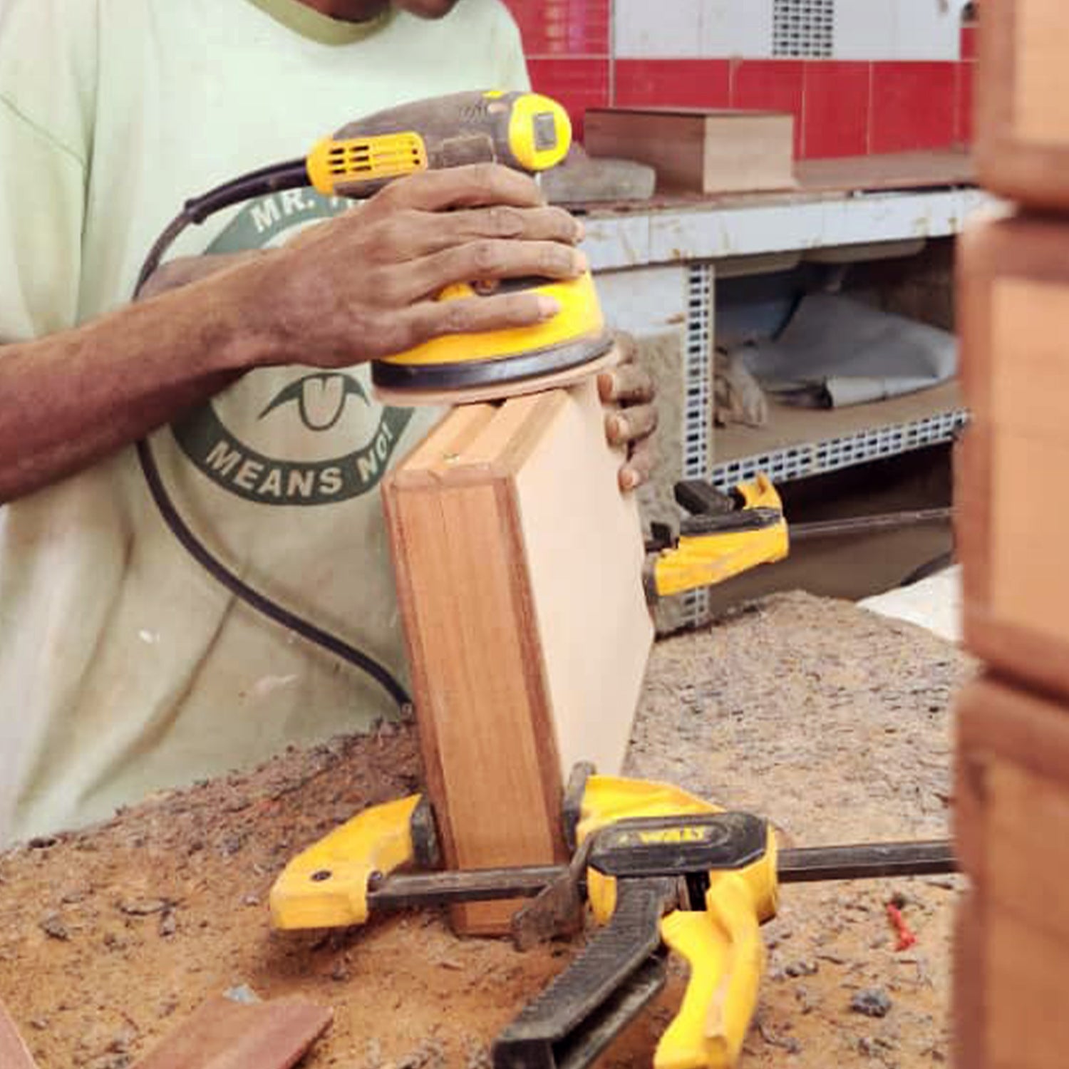 Kirby Allison Solid Wood Marketry Humidor (10 Cigars)