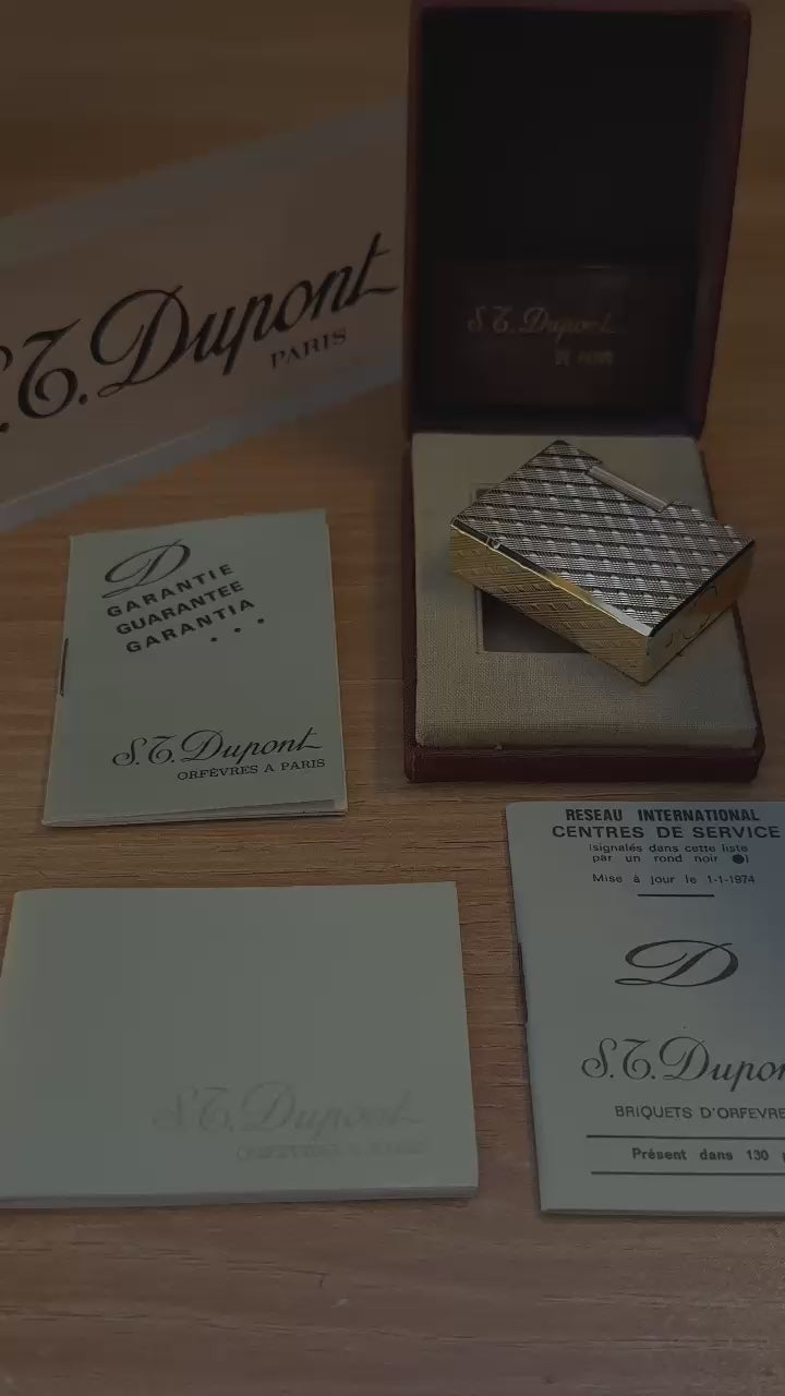 Vintage 1970 St Dupont Heavy 24k Gold Finish Rare Visual Pattern Ligne 1 Lighter