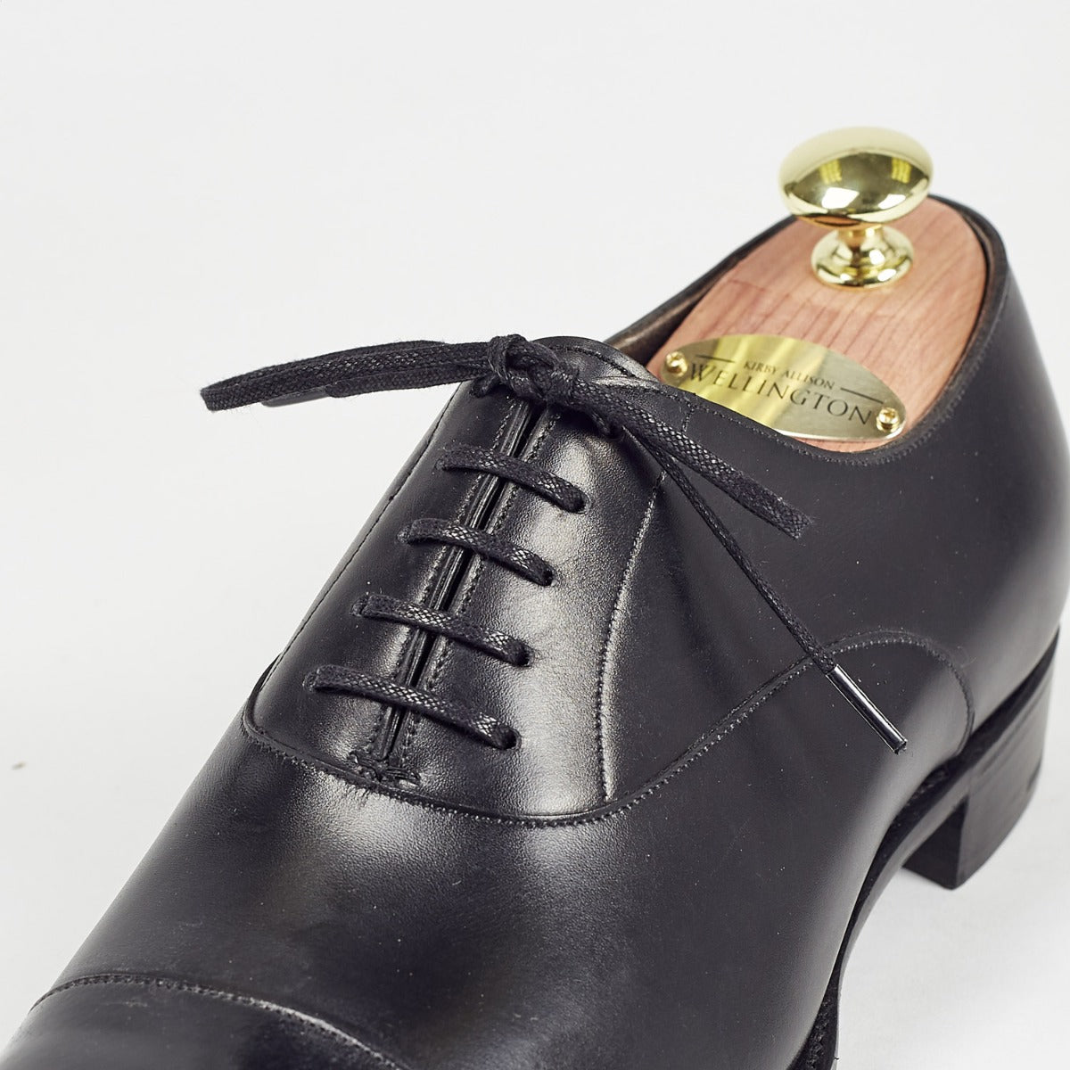 Wellington Narrow Flat Waxed Dress Shoelaces | KirbyAllison.com Wellington Narrow Flat Waxed Dress Shoelaces | KirbyAllison.com